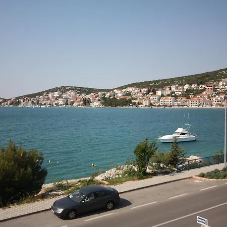 Apartamento By The Sea Tisno, Murter - 6106 *